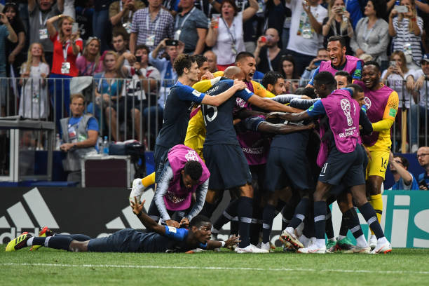 下了伏笔 下了伏笔